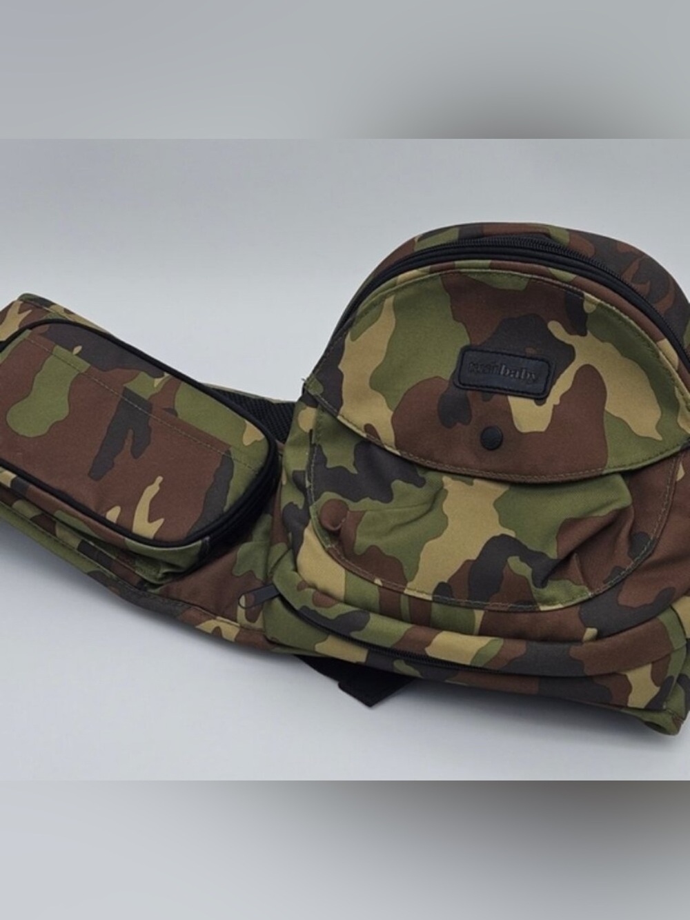 Tushbaby hip seat baby camouflage
